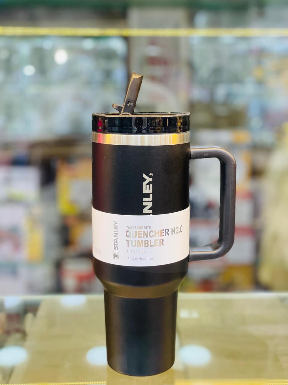 STANLEY MIDNIGHT CLASSSIC MATTE BLACK TUMBLER